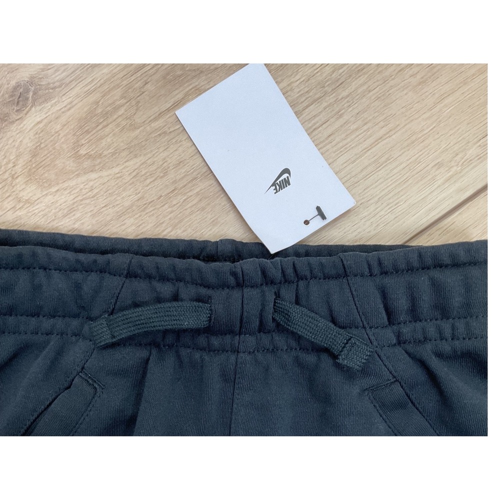 Nike‎ Kids' Shorts Black Drawstring Athletic Casual Activewear XS - Picture 3 of 8